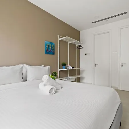Binjai 8 By Plush Kuala Lumpur Exterior photo