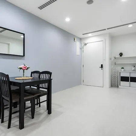 Binjai 8 By Plush Kuala Lumpur Exterior photo