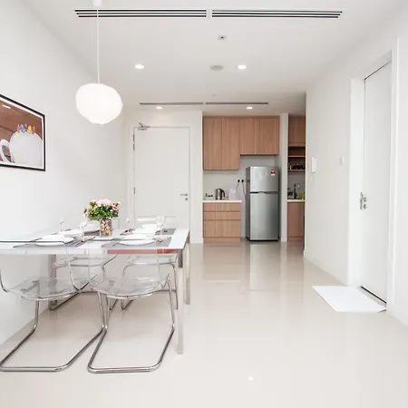 Binjai 8 By Plush Kuala Lumpur Exterior photo