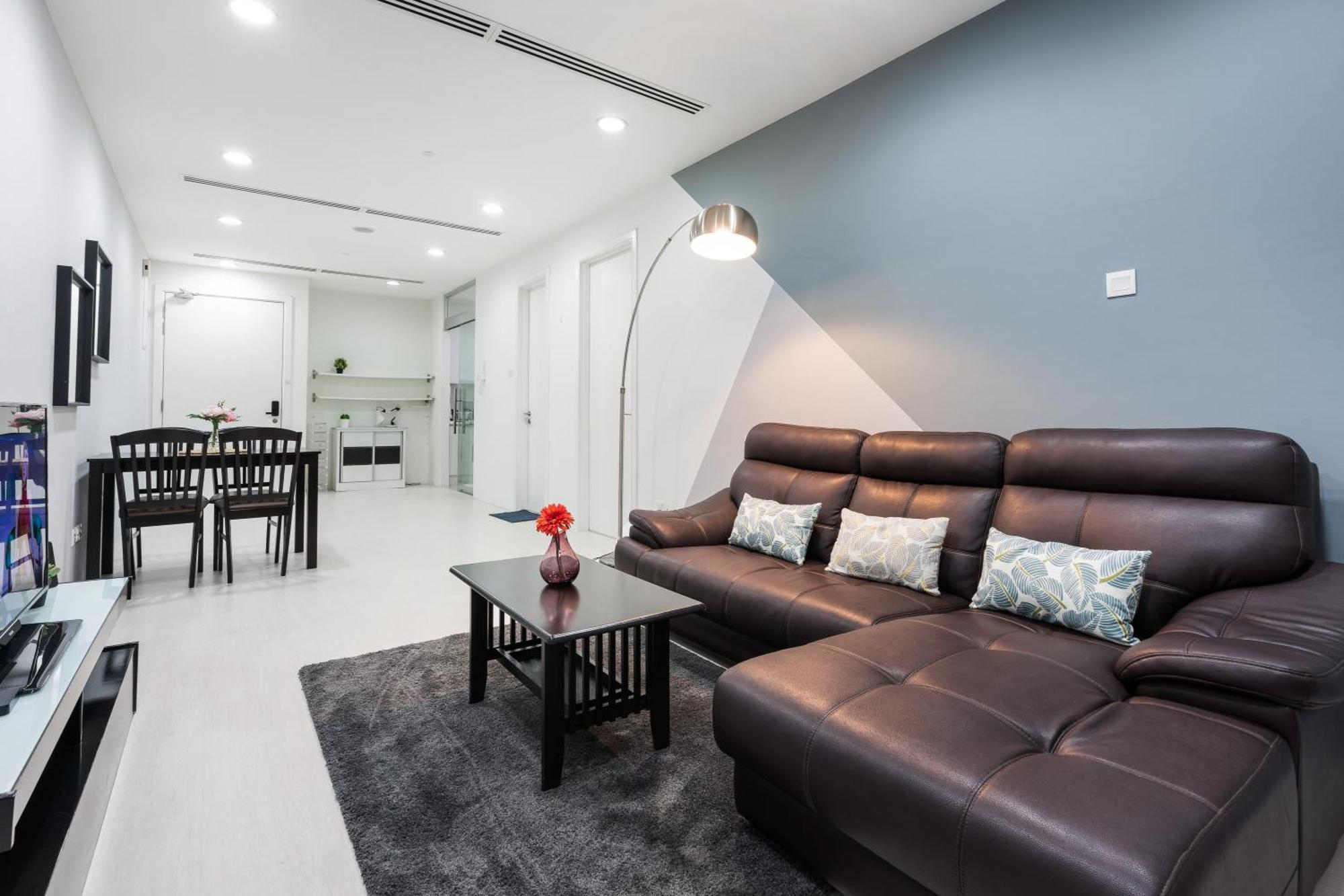 Binjai 8 By Plush